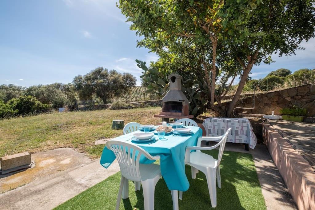 Mare A 4 Minuti AutoCasa/Giardino E Wifi Budoni Esterno foto