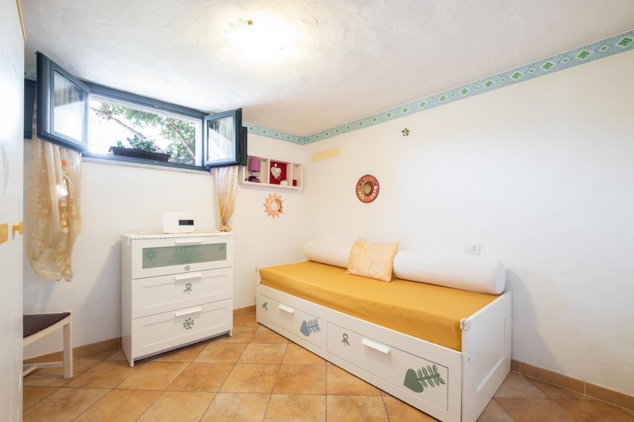 Mare A 4 Minuti AutoCasa/Giardino E Wifi Budoni Esterno foto